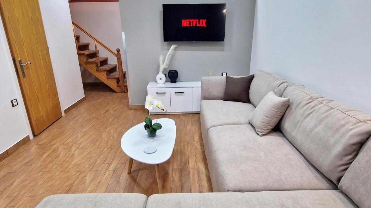 Pg Luxury Apartment Kavala Eksteriør billede